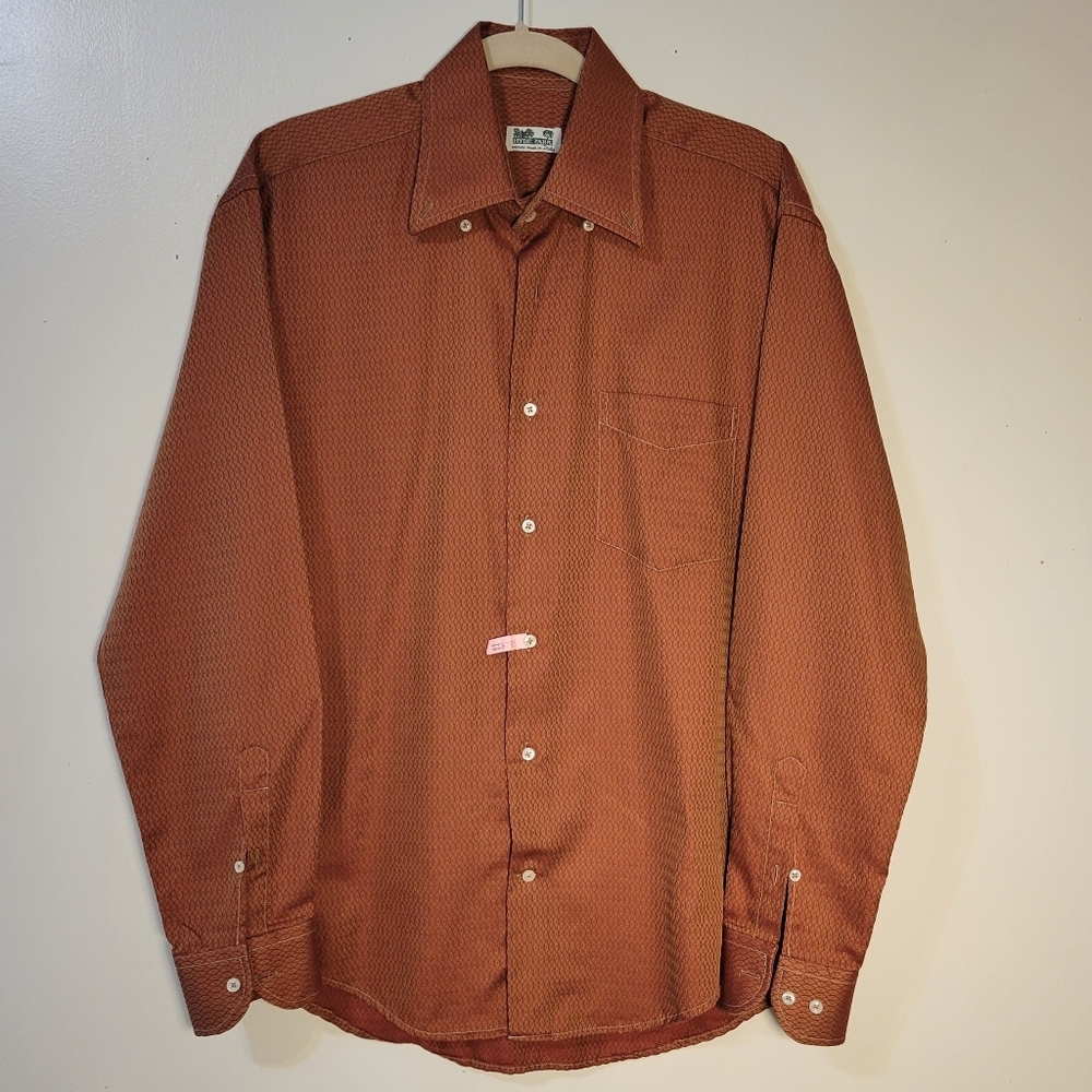 Vintage Hyde Park: Men's Medium Brocade Print Button down Long Sleeve Shirt